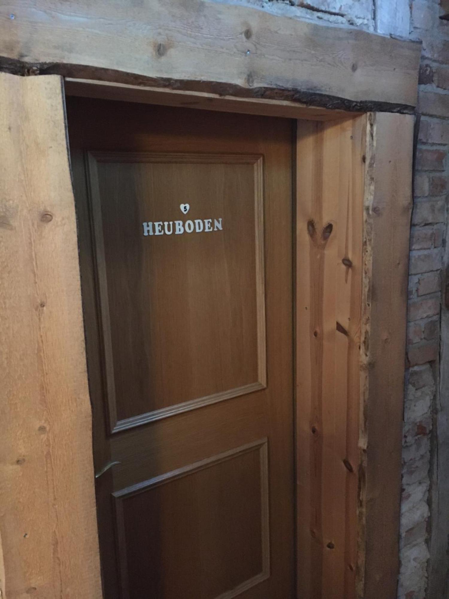Gutshof Leipzig- Podelwitz Pension Rackwitz Buitenkant foto