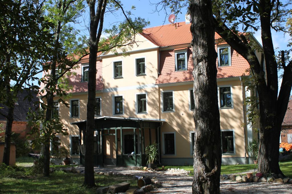 Gutshof Leipzig- Podelwitz Pension Rackwitz Buitenkant foto